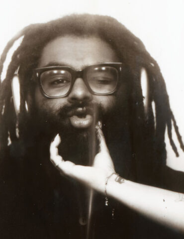 "Useless (Without You) (Begging Remix) (feat. Muni Long)" from Heat The Streets Some Mo' by Elmiene. Released: 2025. Track 2. Genre: R&B.